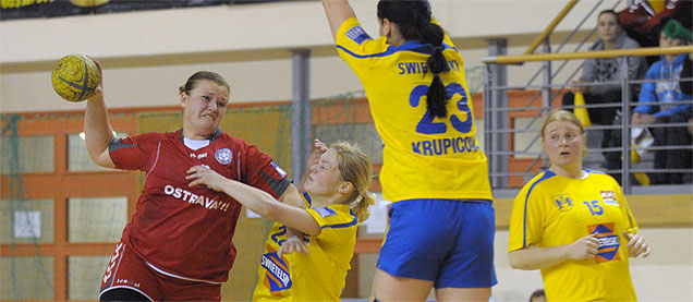 Házenkářky DHC Sokol Poruba v Chebu nezklamaly