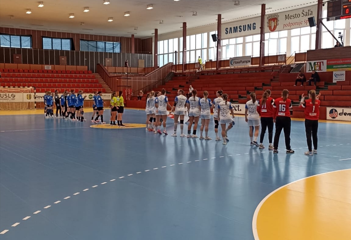 ANI V ŠALE NEBRALA PORUBA BODY