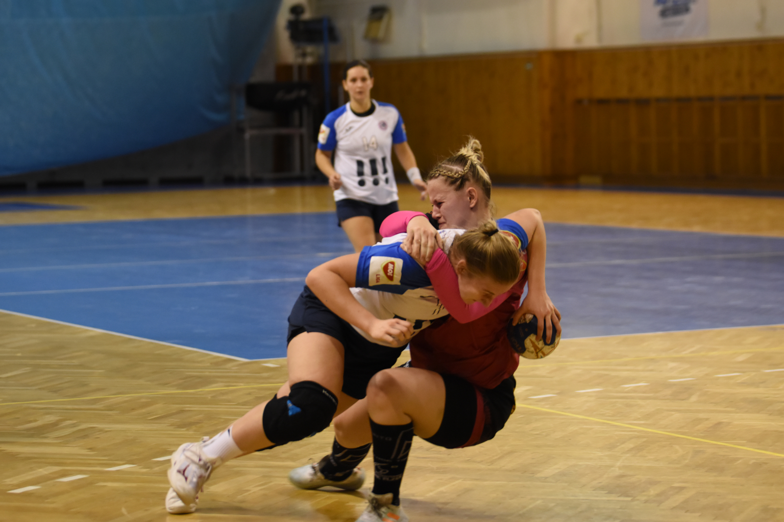 NASTOUPILA JSEM S CHLADNOU HLAVOU