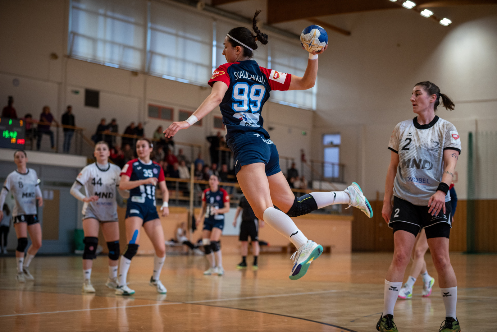 OTEVŘE PORUBA NOVÝ ROK VÝHROU V HODONÍNĚ?