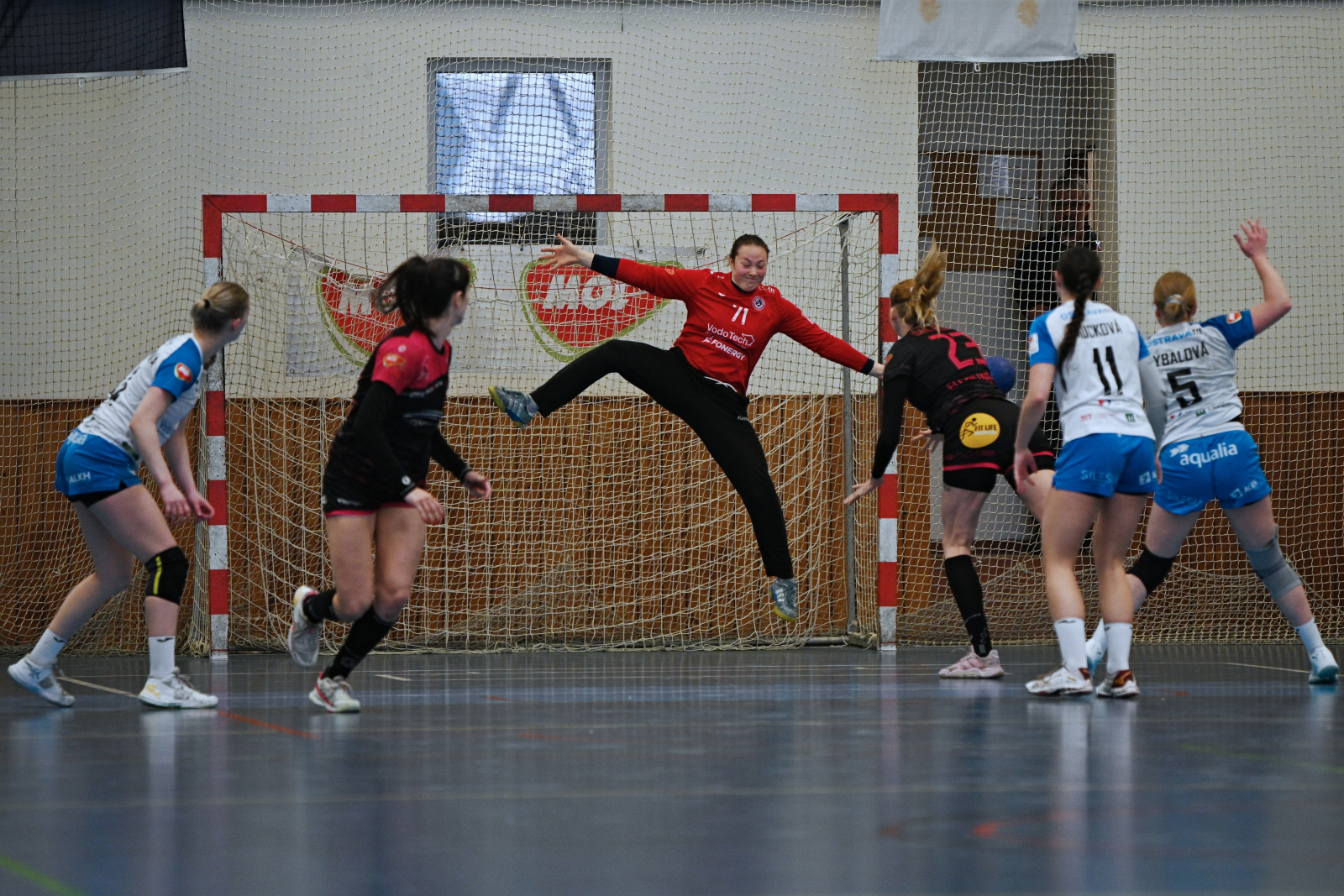 PLZEŇ PODRUHÉ, VENKU TO NEVYŠLO, DOMA TO URČITĚ KLAPNE