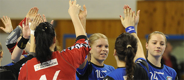 Házenkářky Poruby vstup do nadstavby zvládly, zdolaly doma Veselí
