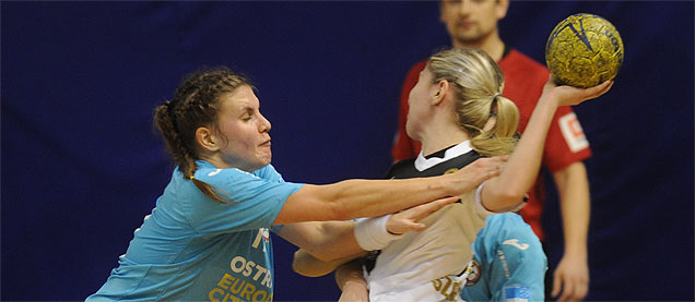 Zlepšenou střelbou jsme se uklidnily, říká Petra Adámková