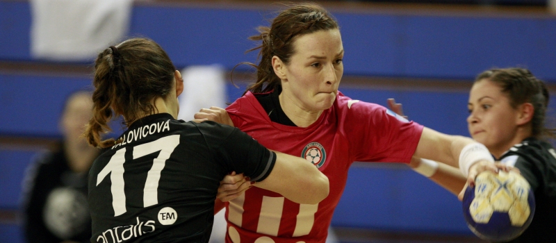 Házenkářky Poruby utrpěly čtvrtou porážku. Nestačily na Slavii