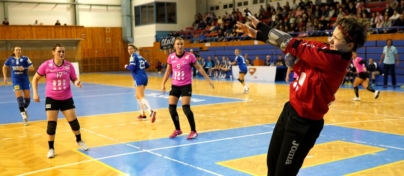 Házenkářky Poruby potvrdily na západě Čech roli favoritek